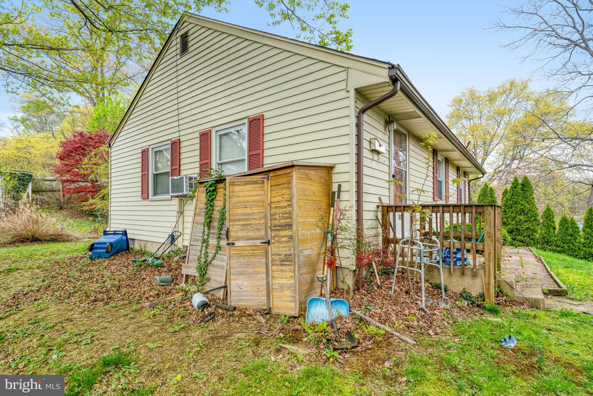 PIMMIT HILLS - Residential