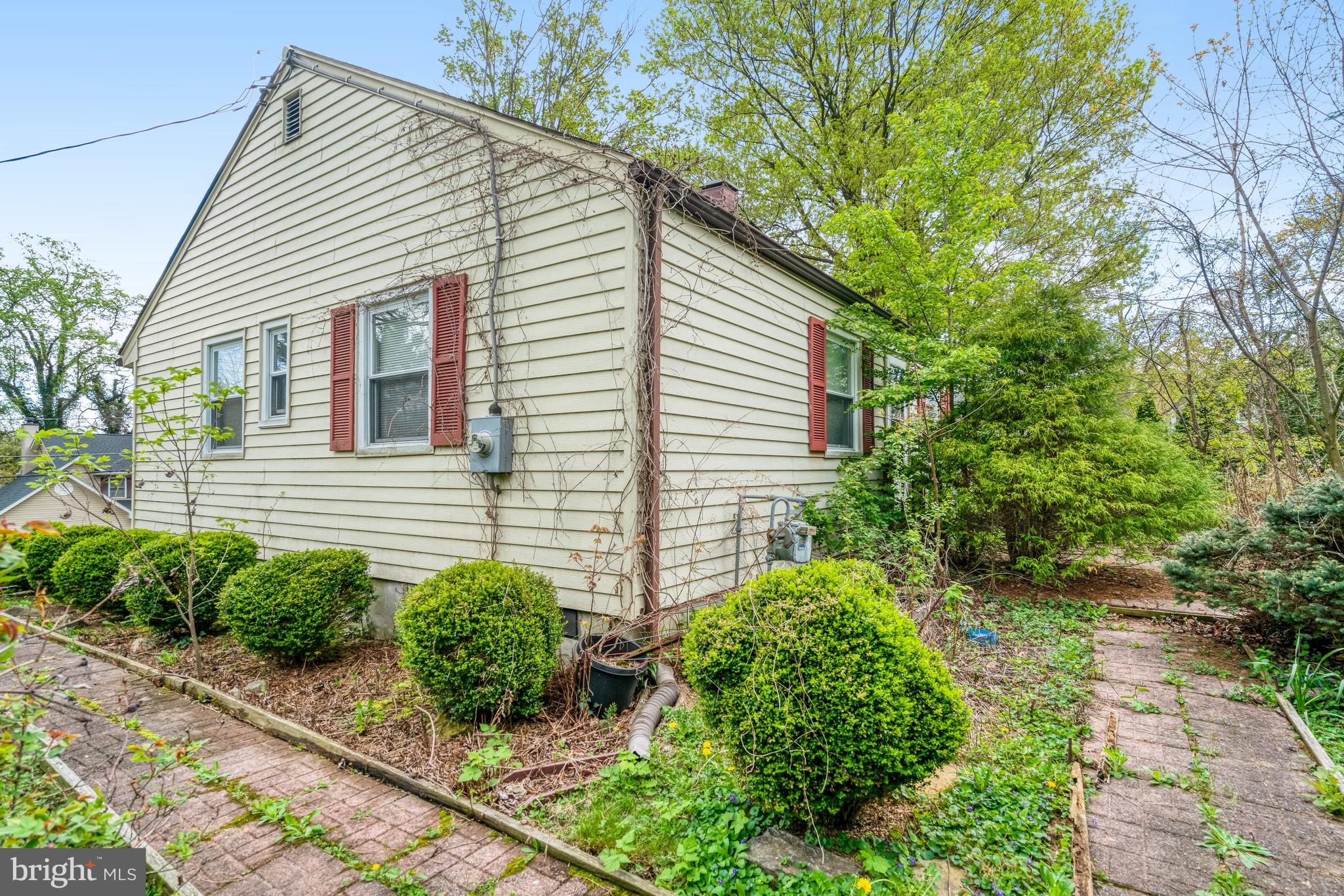 PIMMIT HILLS - Residential