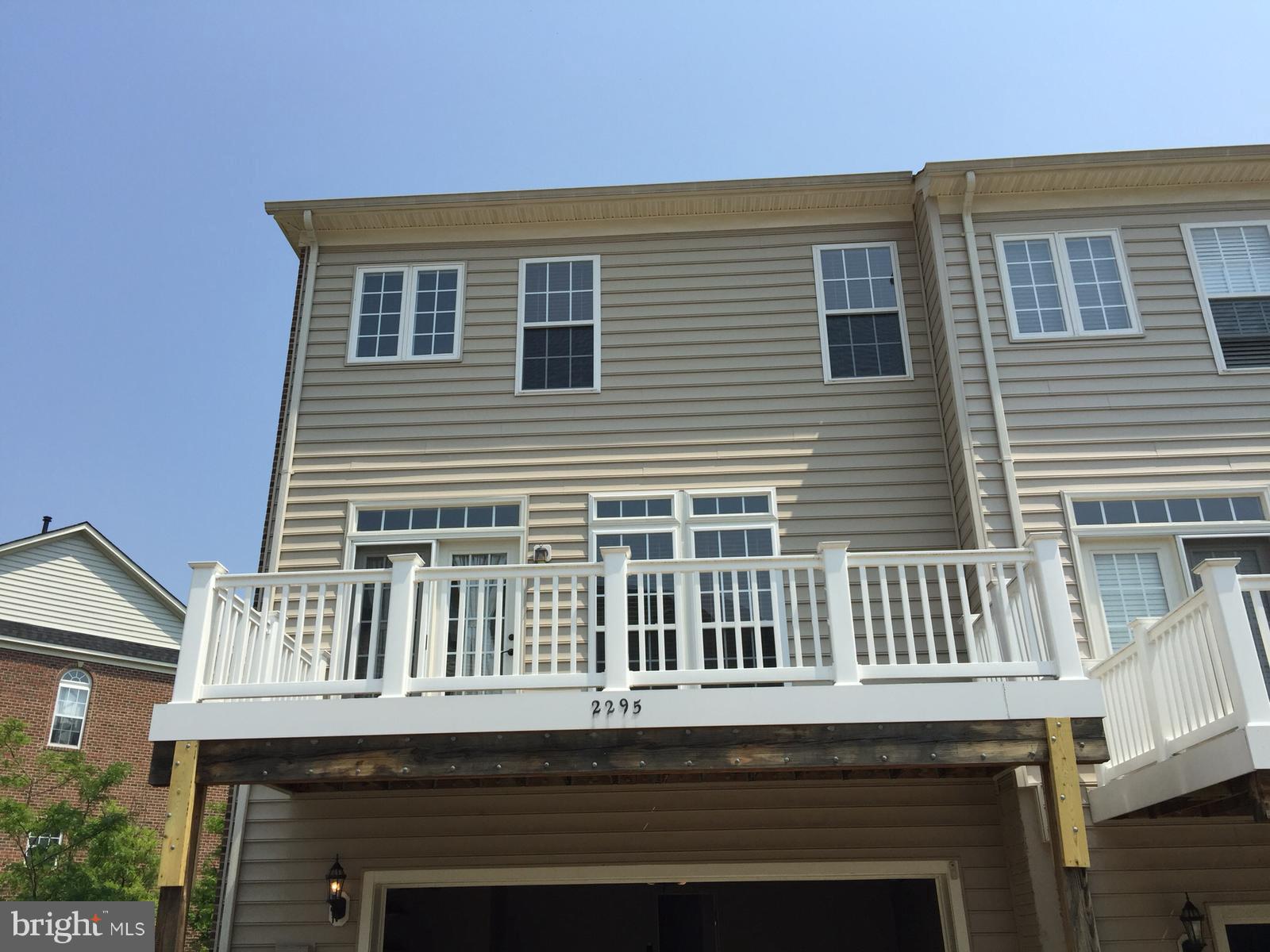 POTOMAC CLUB - Residential Lease