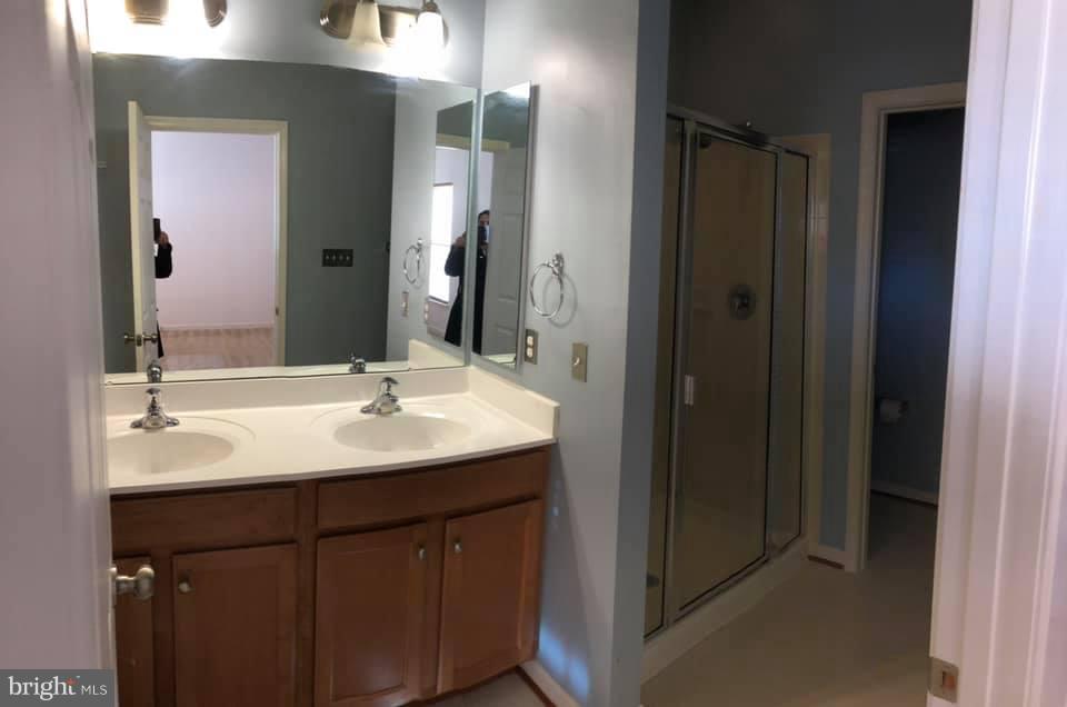 POTOMAC CLUB - Residential Lease