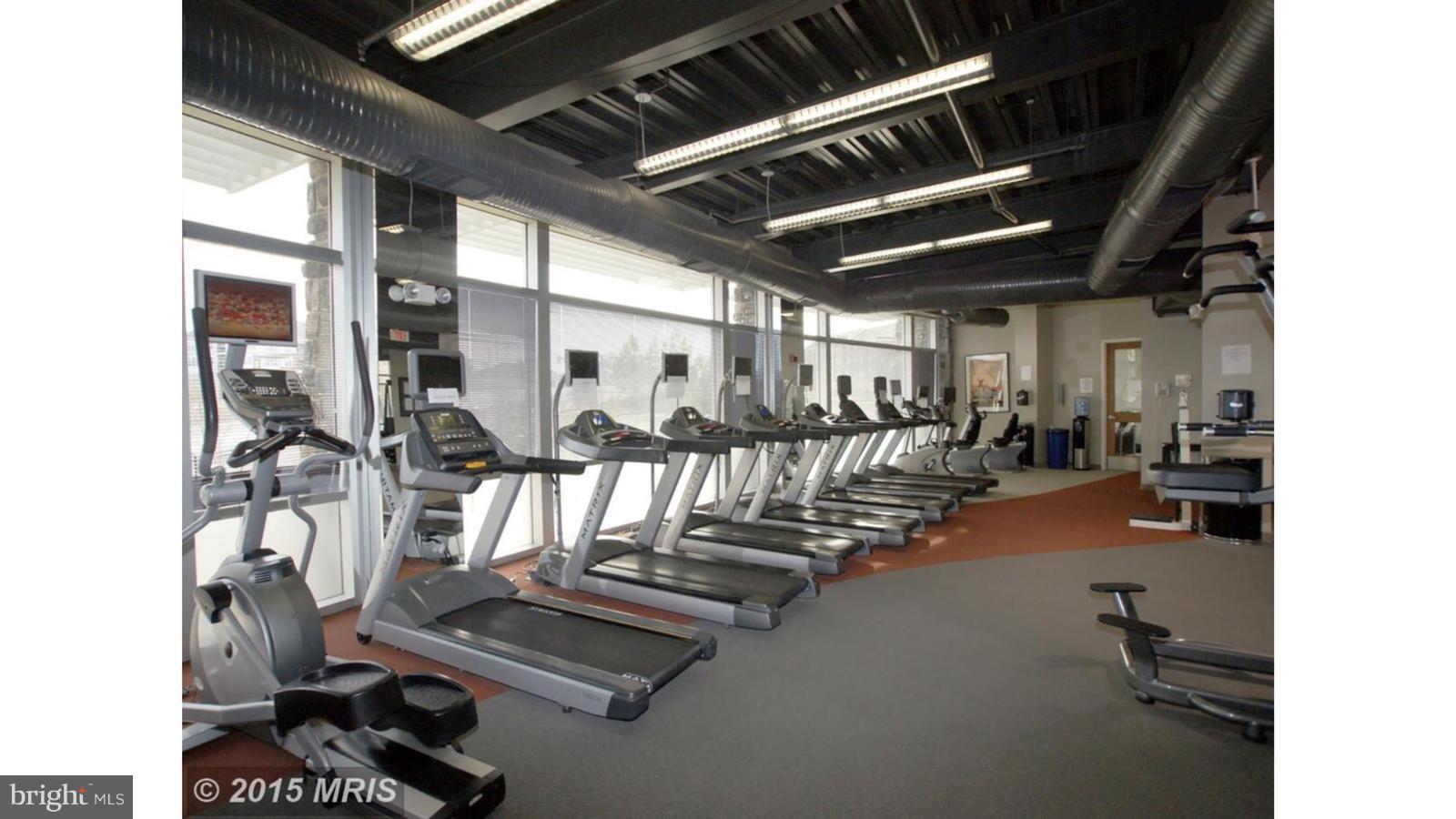 POTOMAC CLUB - Residential Lease