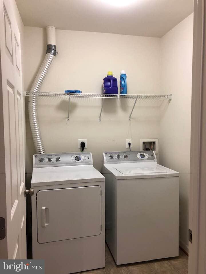 POTOMAC CLUB - Residential Lease