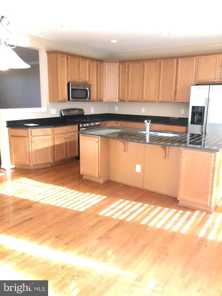 POTOMAC CLUB - Residential Lease