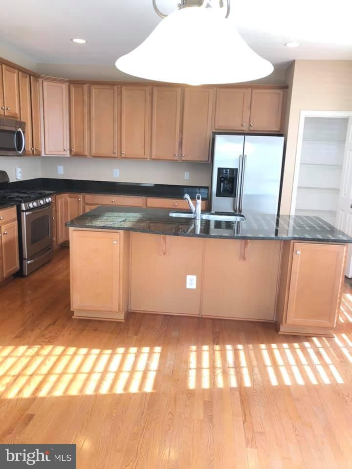 POTOMAC CLUB - Residential Lease