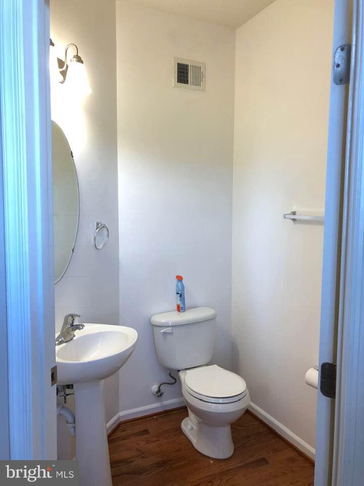 POTOMAC CLUB - Residential Lease