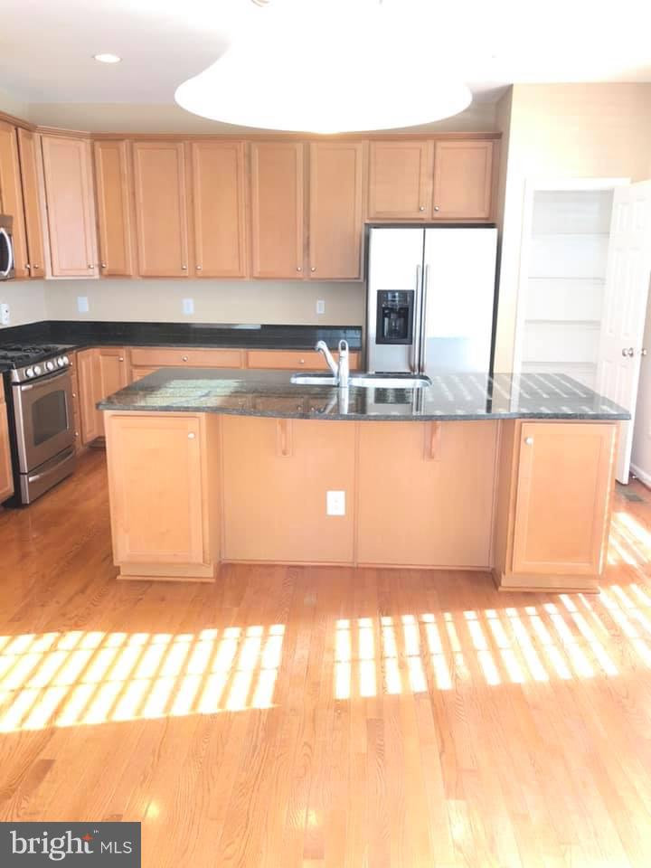 POTOMAC CLUB - Residential Lease