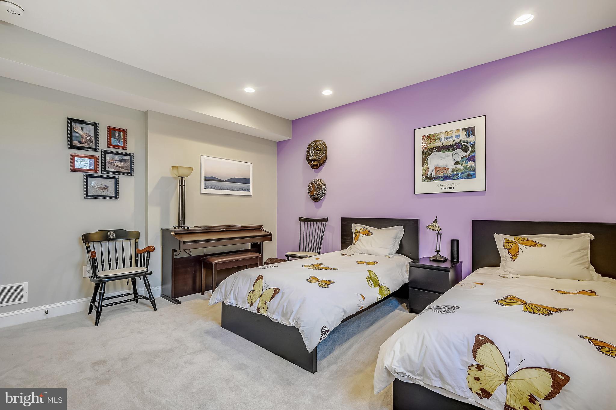 SOUTH RIVER LANDING - Residential