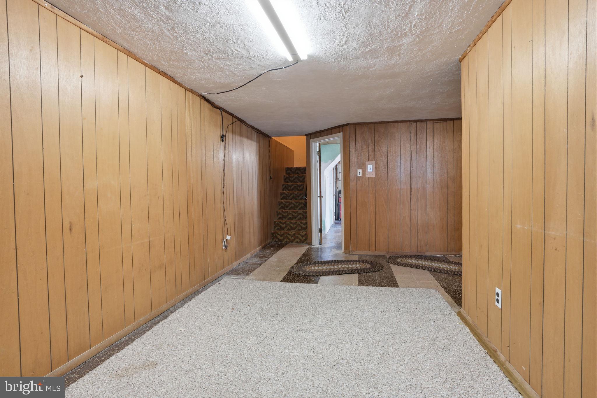 SOMERTON - Residential