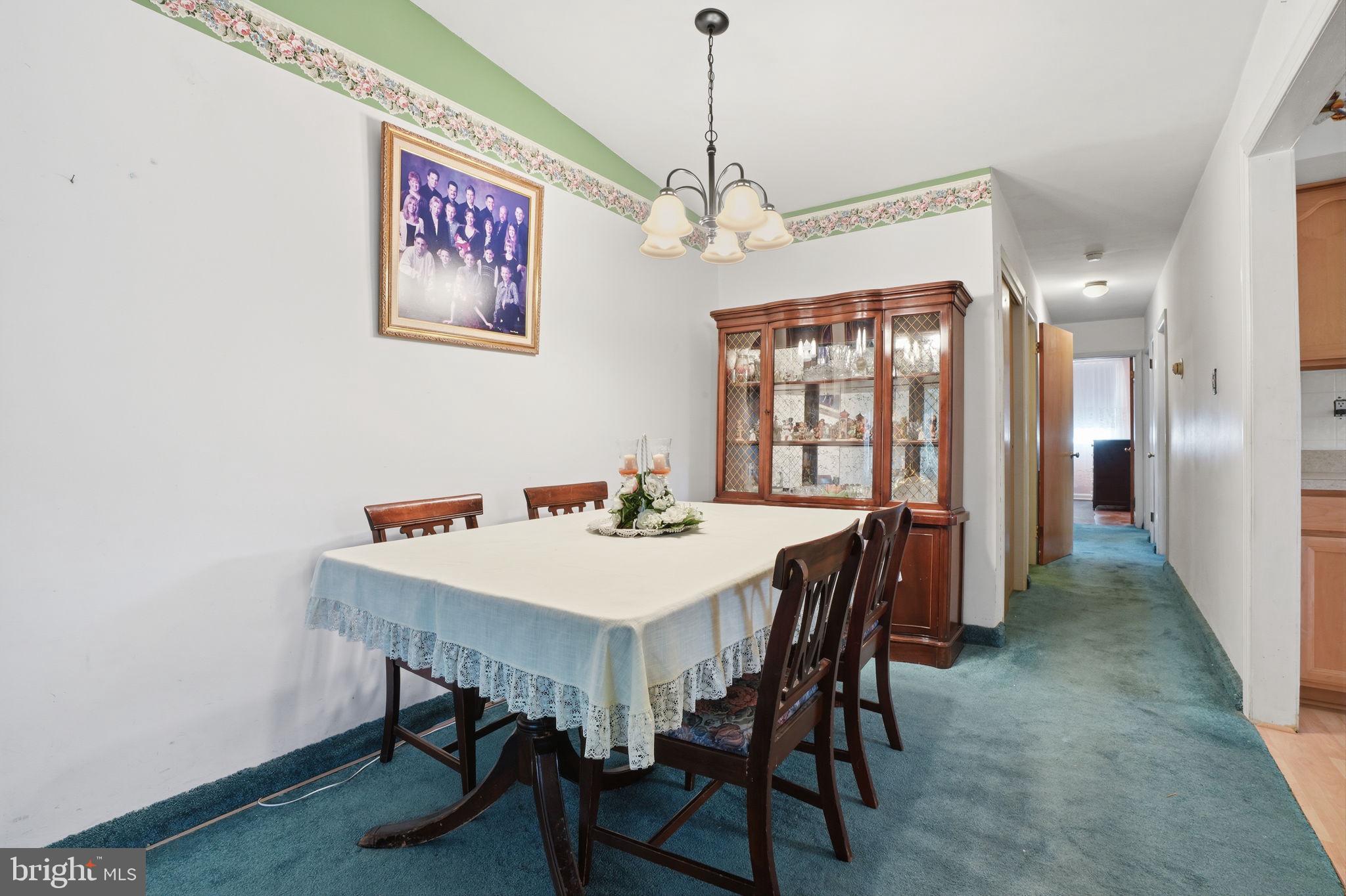 SOMERTON - Residential