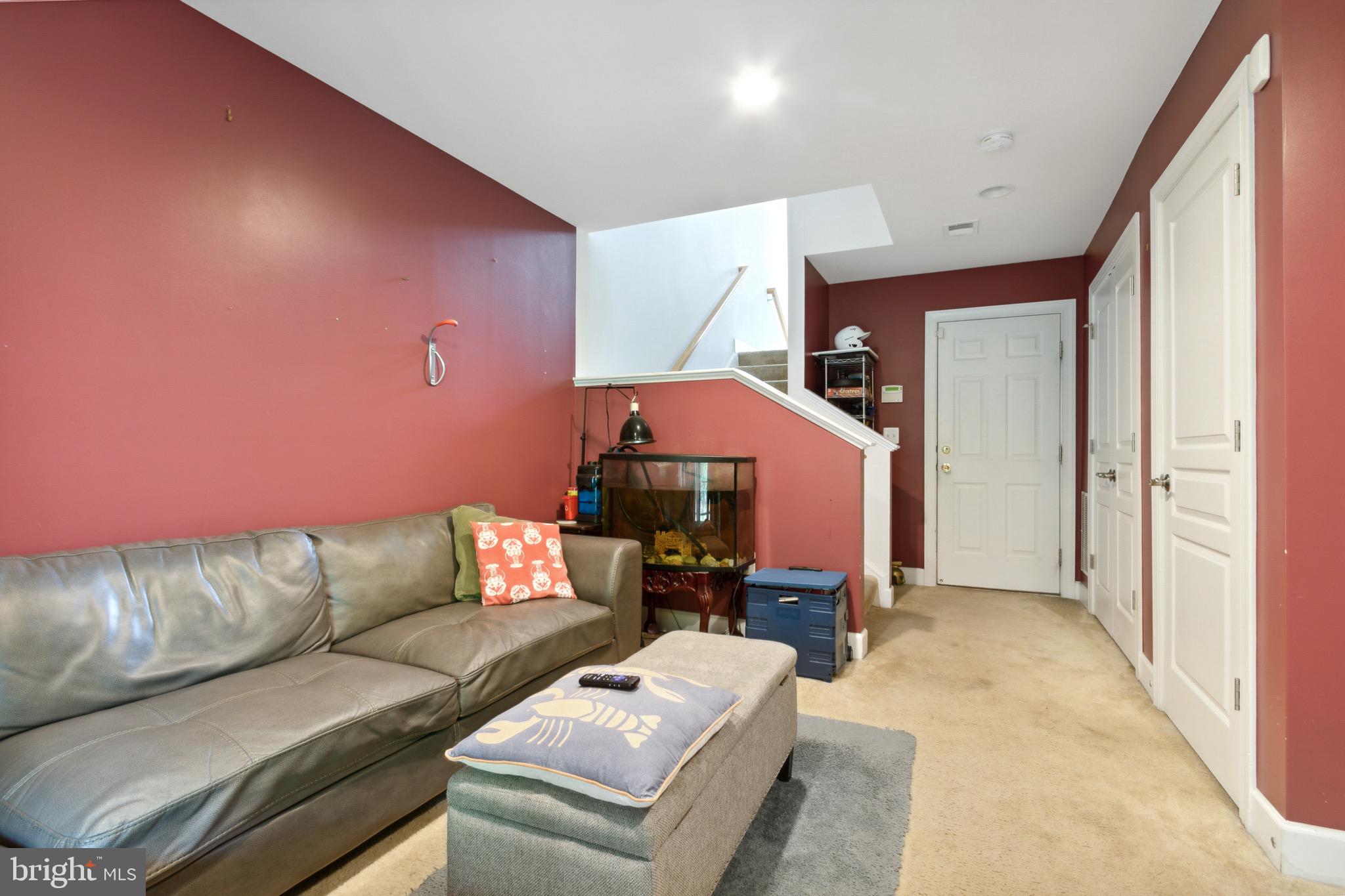 HERITAGE CROSSING CONDOMINIUM - Residential