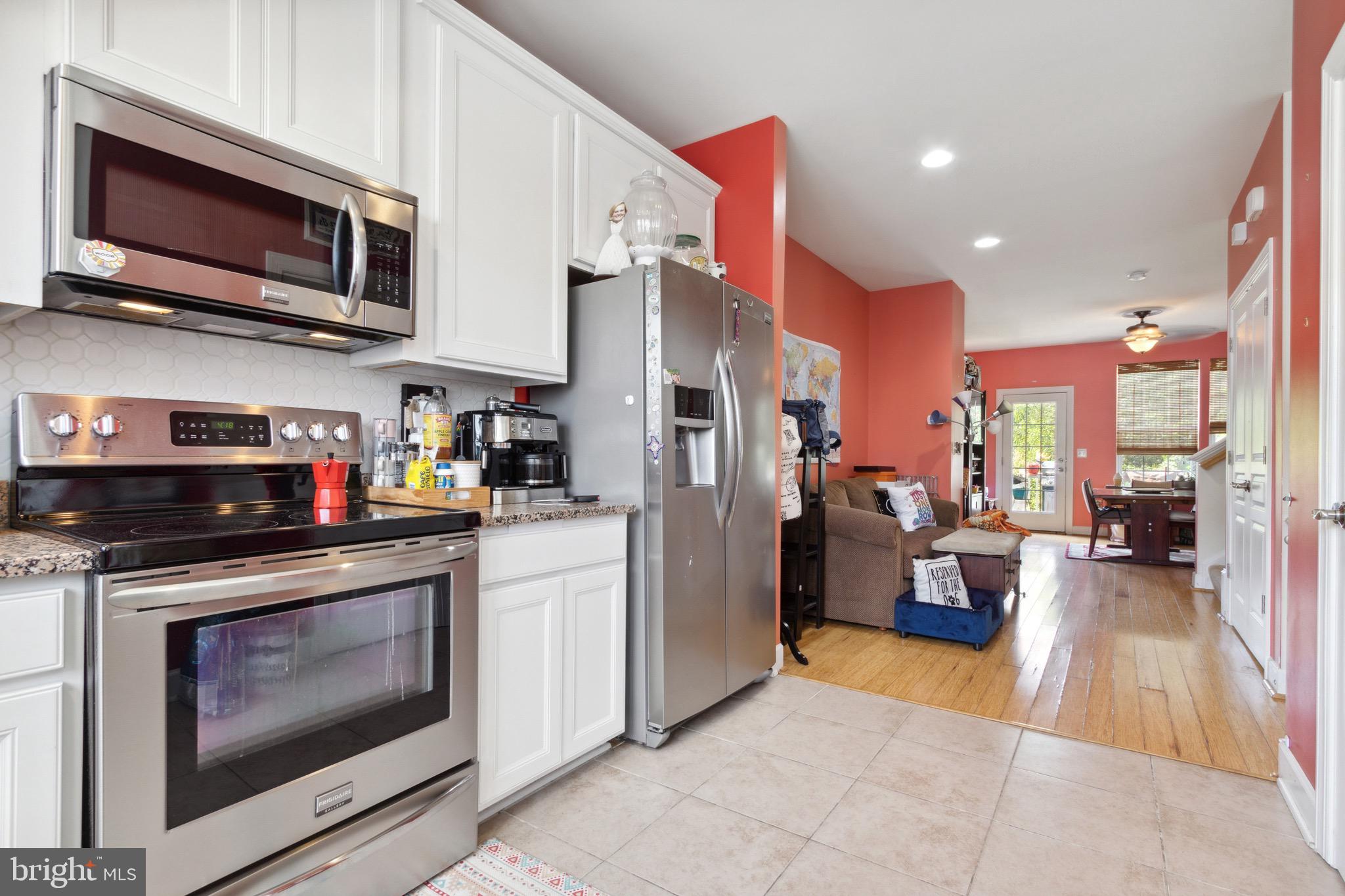 HERITAGE CROSSING CONDOMINIUM - Residential