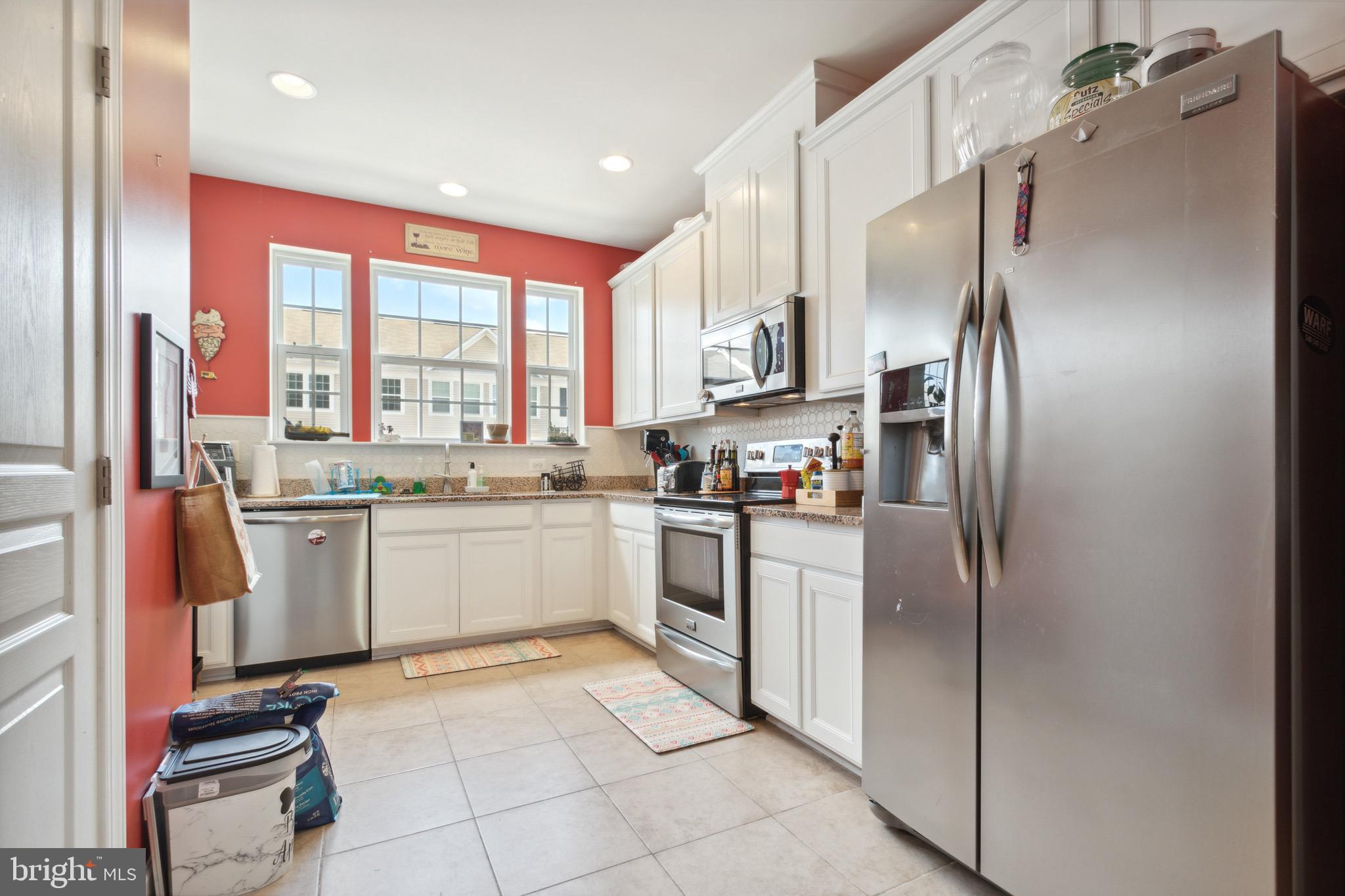 HERITAGE CROSSING CONDOMINIUM - Residential