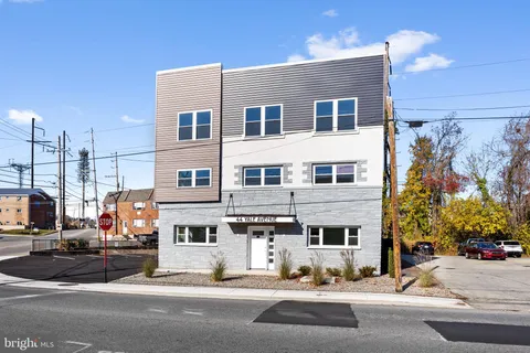 MLS: PADE2080694