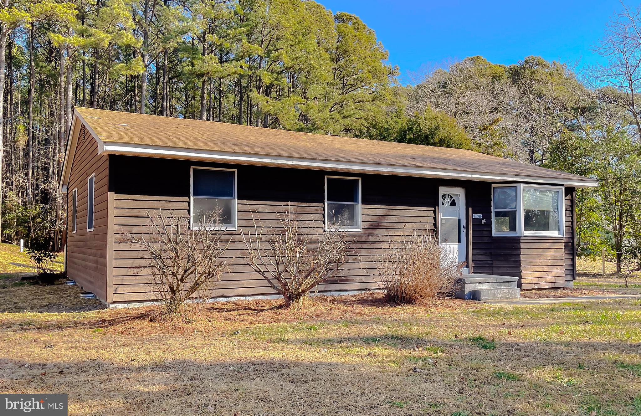 18937 MCKAY'S COVE LANE