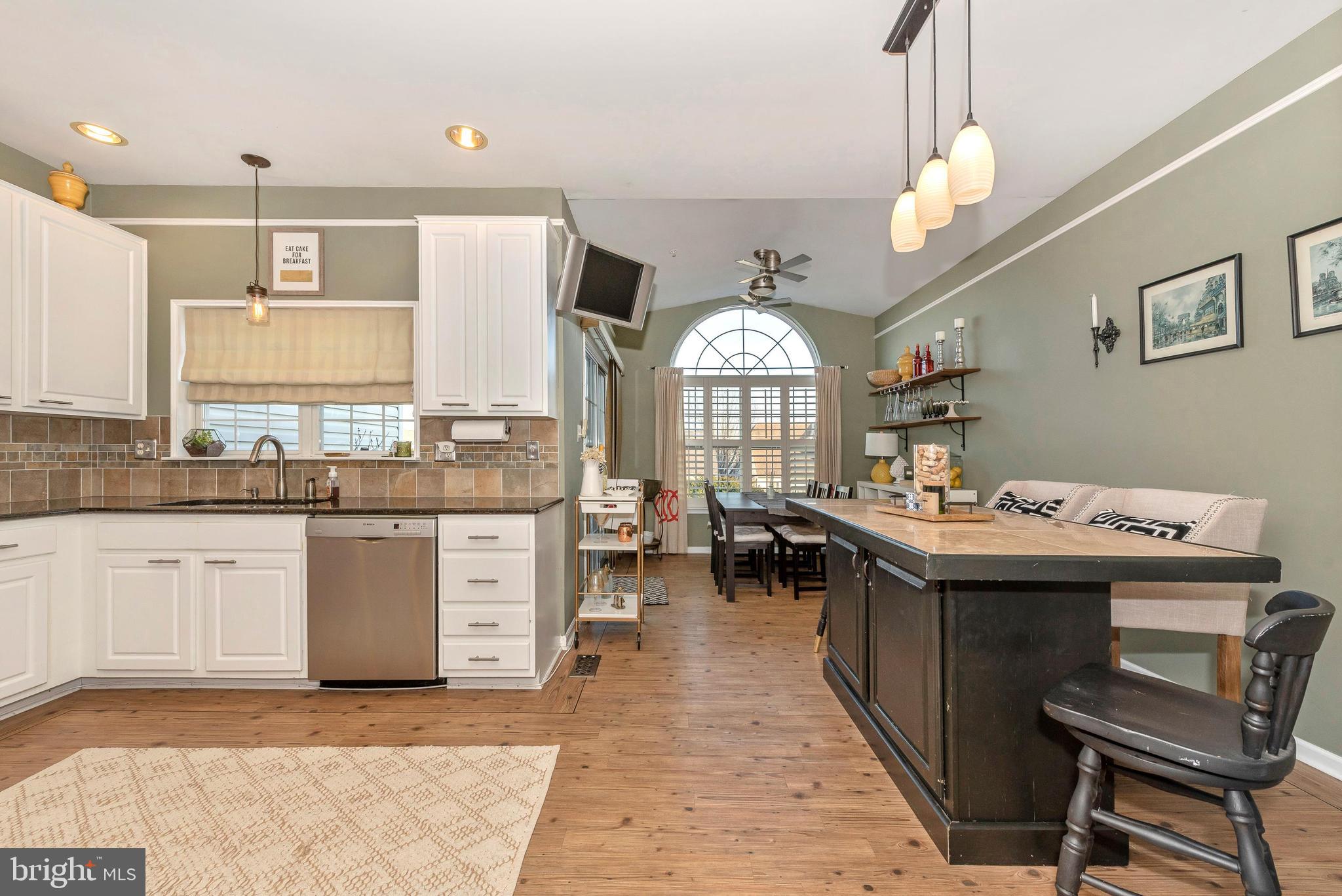 TUSCARORA KNOLLS - Residential