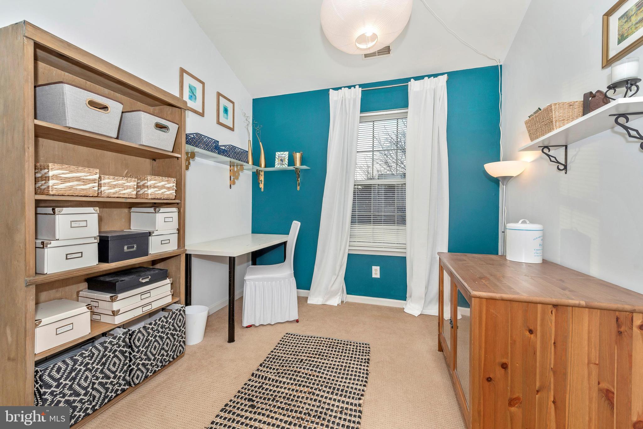 TUSCARORA KNOLLS - Residential