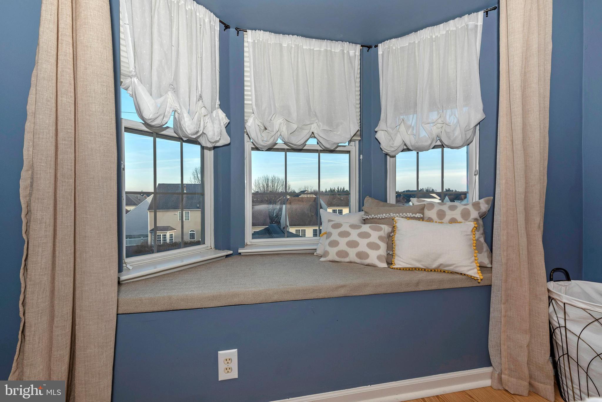 TUSCARORA KNOLLS - Residential