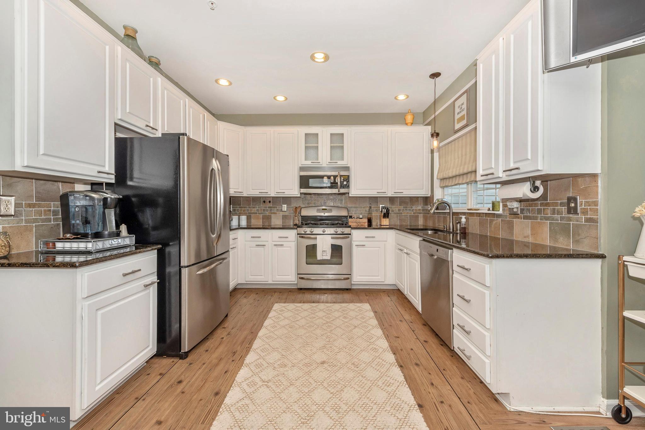 TUSCARORA KNOLLS - Residential