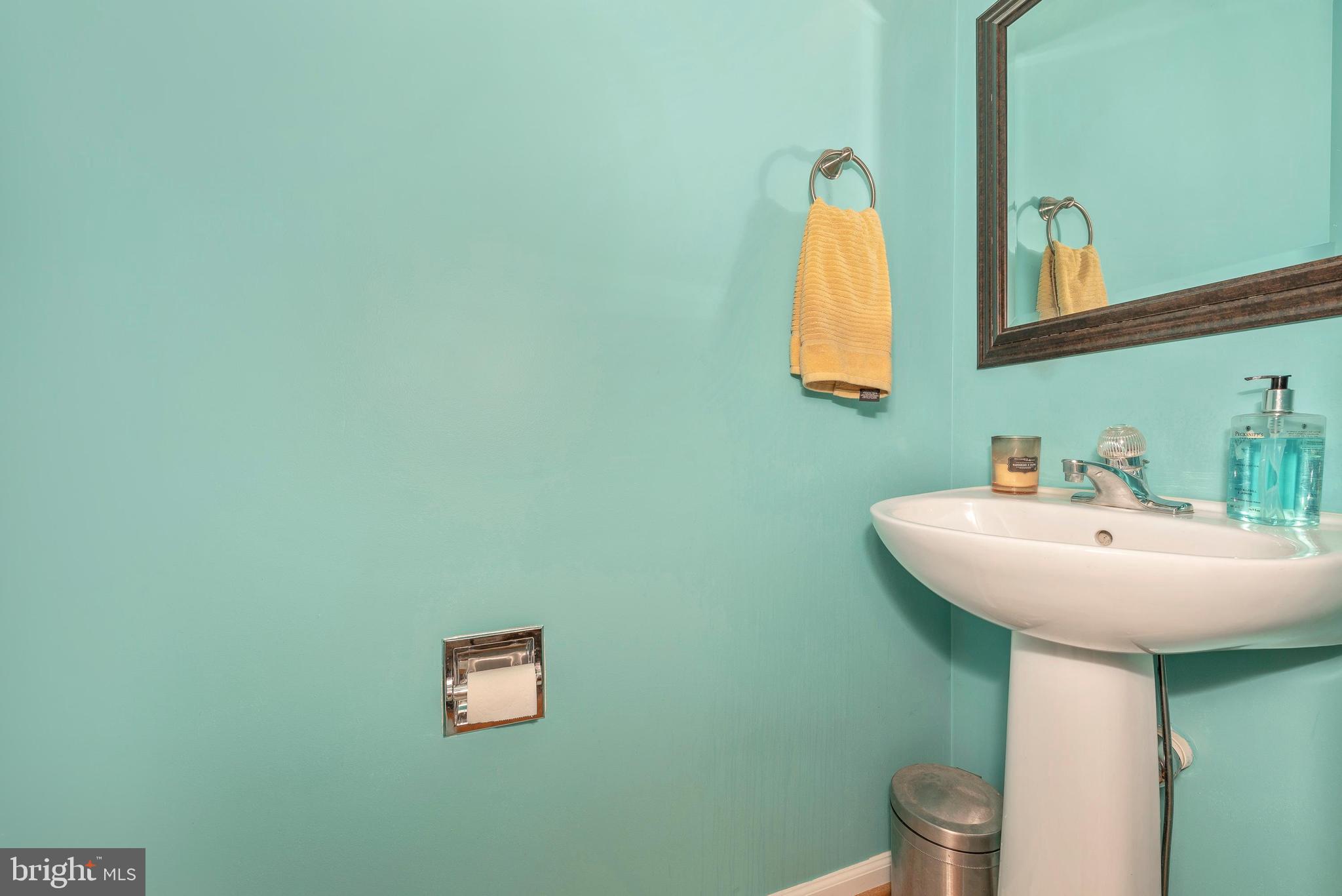 TUSCARORA KNOLLS - Residential