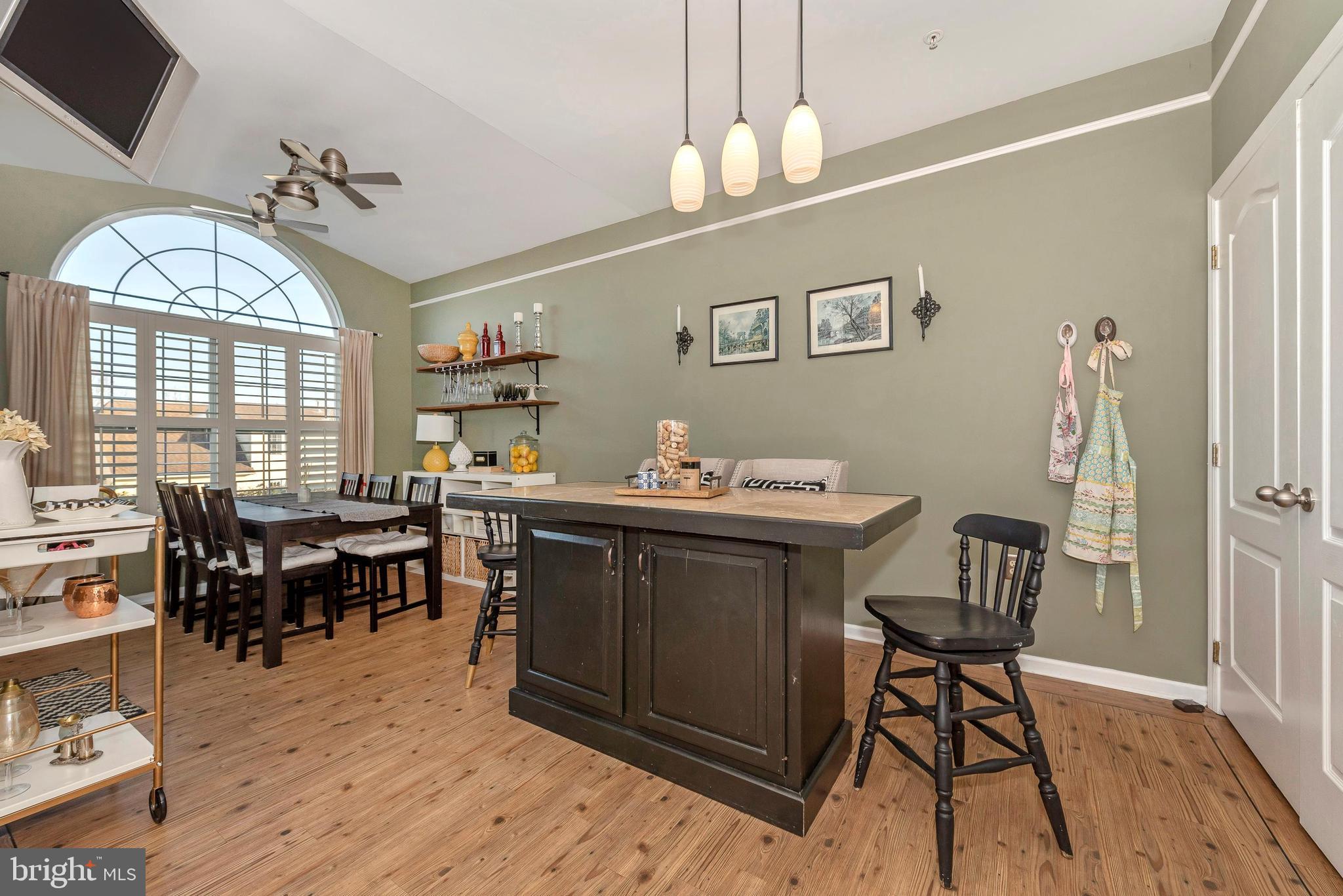 TUSCARORA KNOLLS - Residential