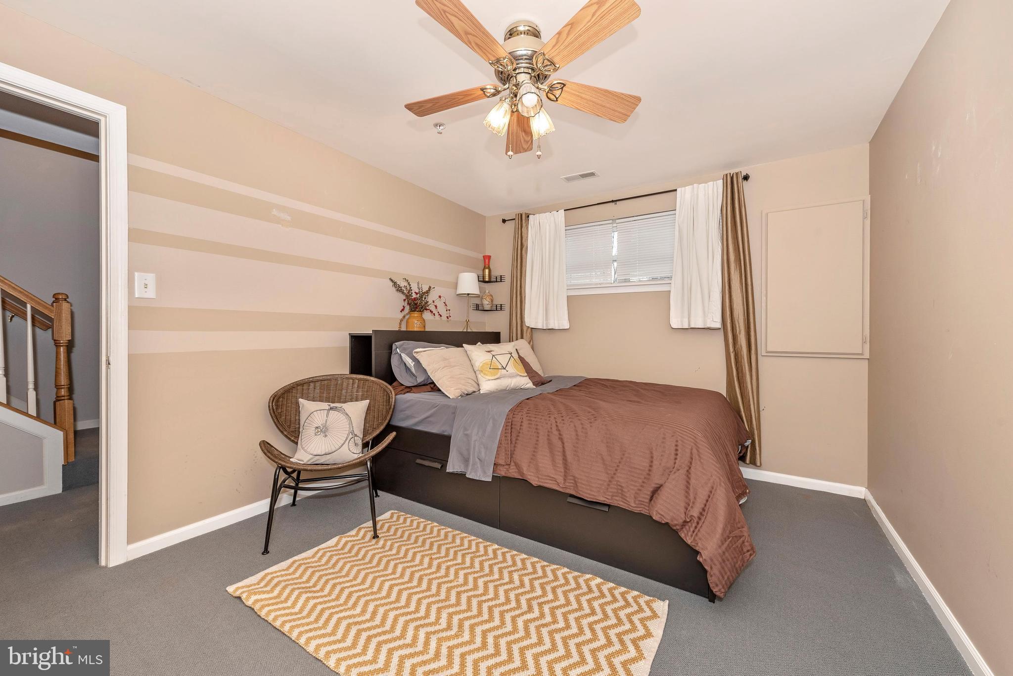 TUSCARORA KNOLLS - Residential