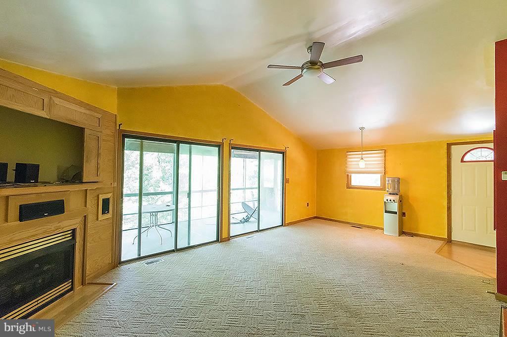 SLEEPY CREEK FOREST - Residential