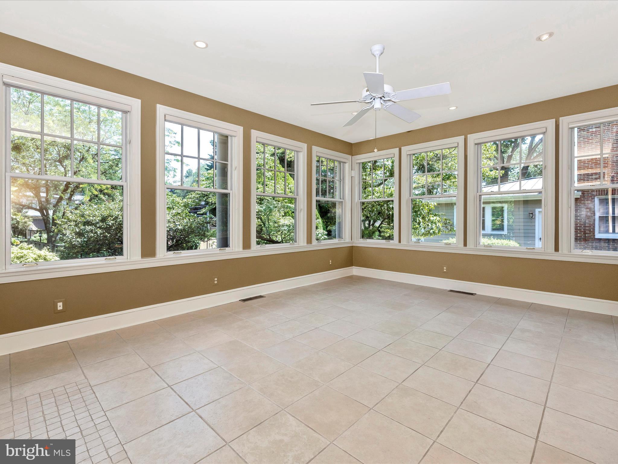 BAKER PARK - Residential