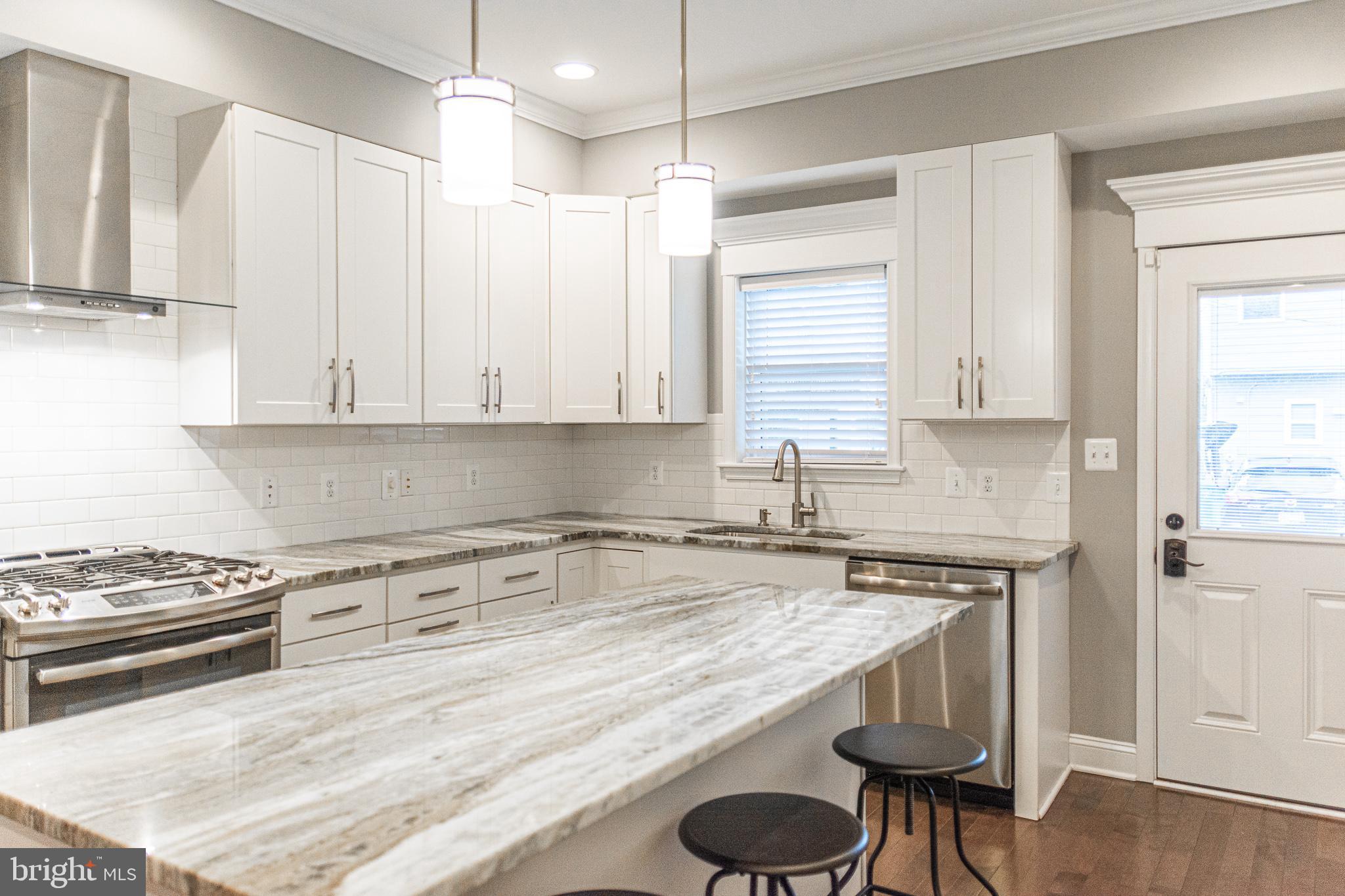 CANTON - Residential