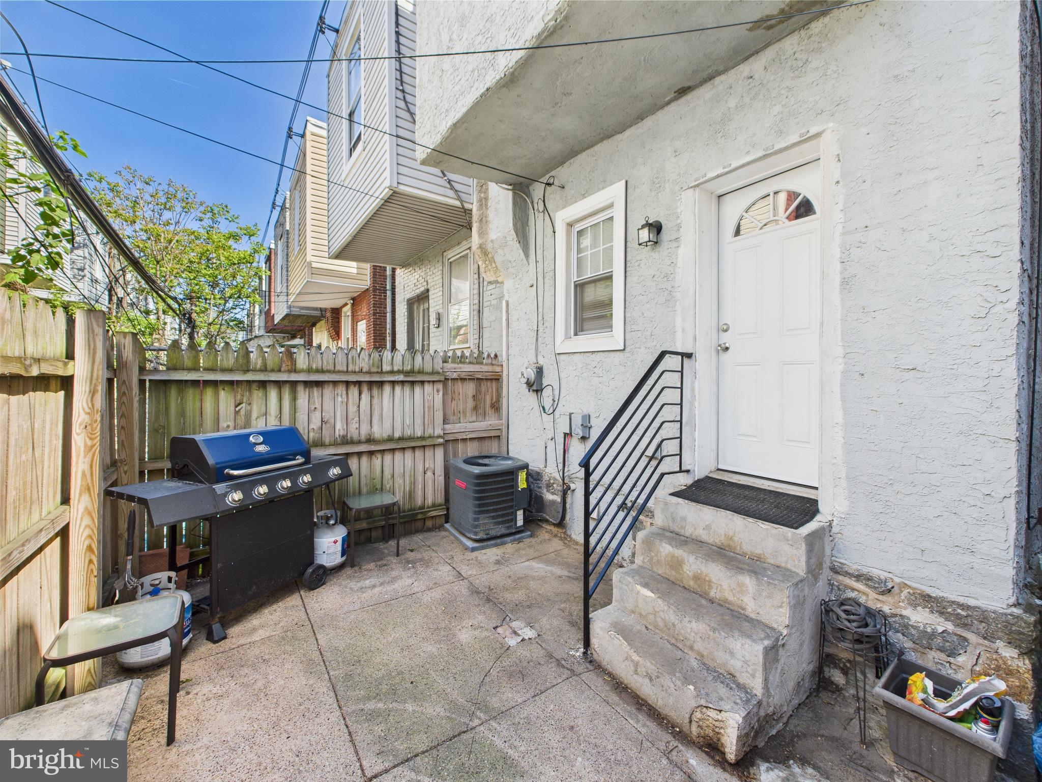COBBS CREEK - Residential