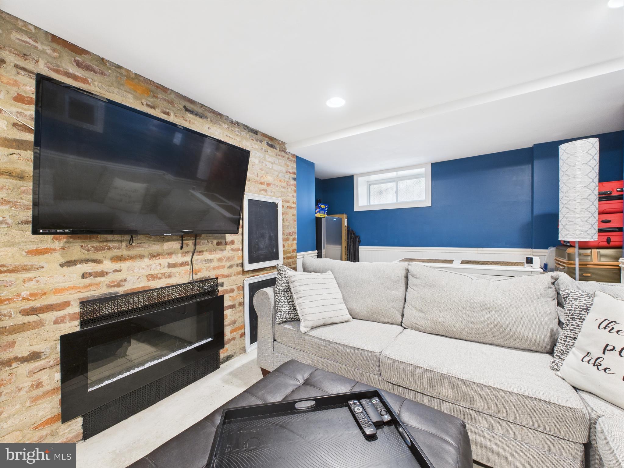 COBBS CREEK - Residential