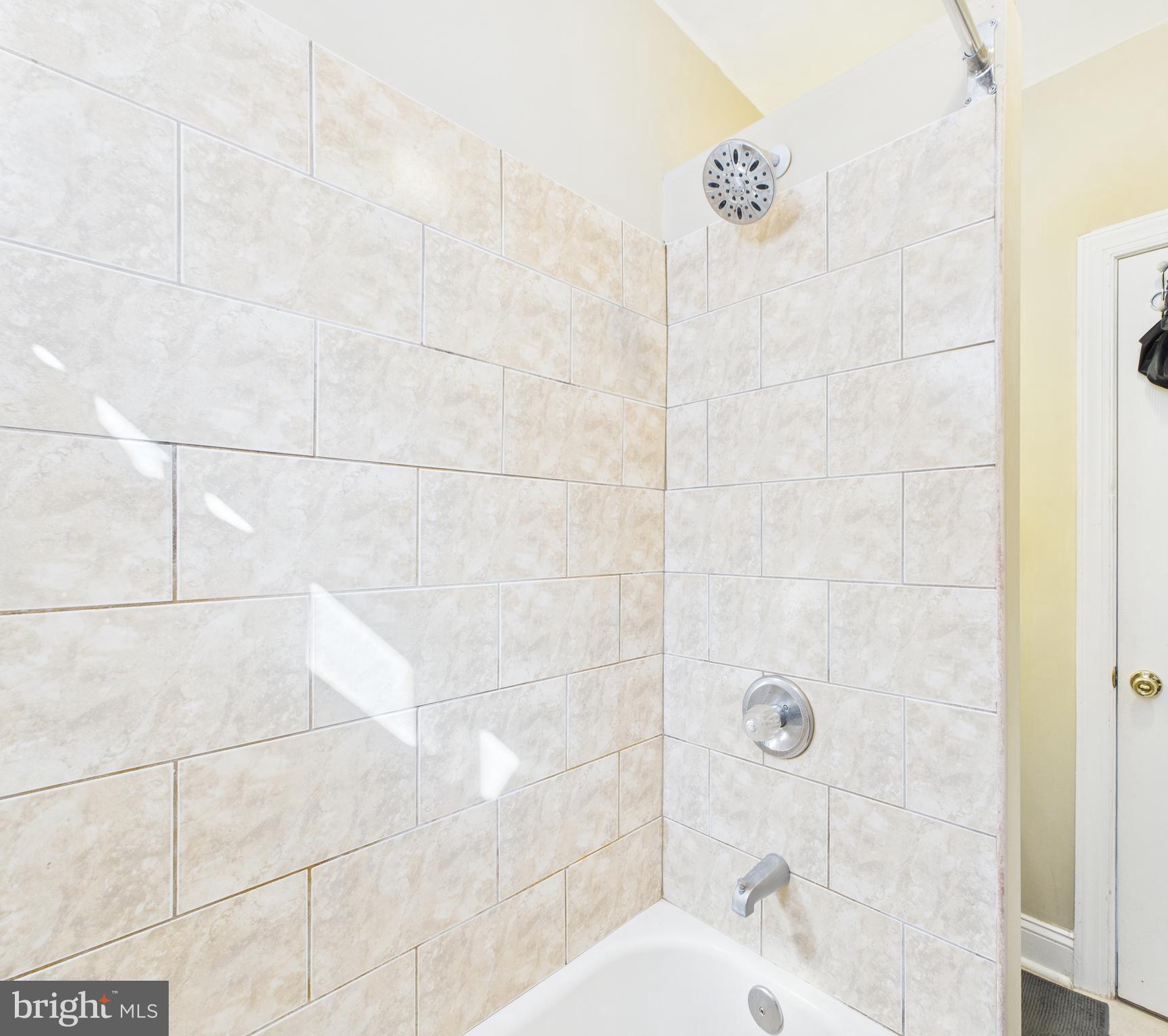 COBBS CREEK - Residential
