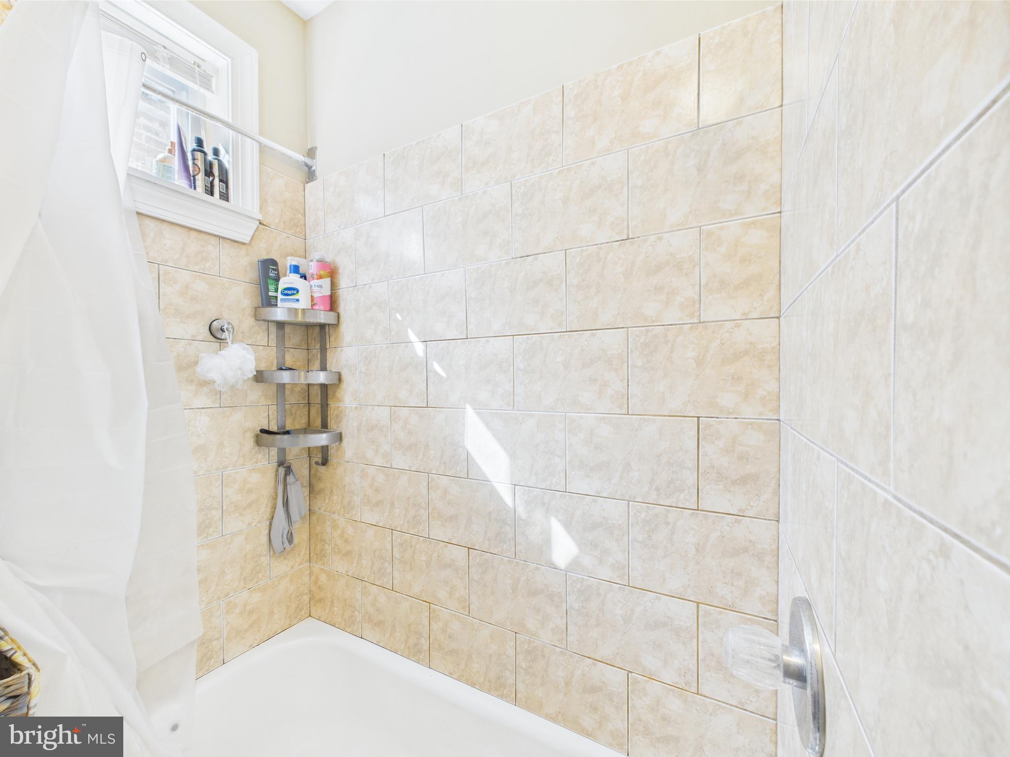 COBBS CREEK - Residential