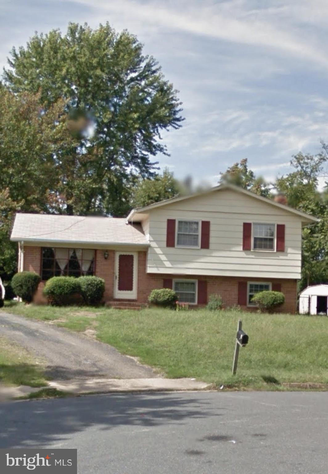 5 JAYBEE COURT