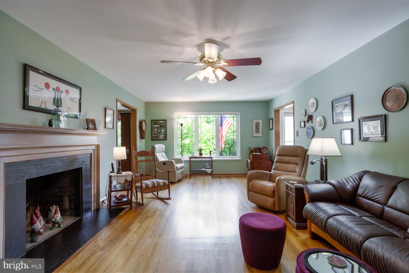 ROLLINGWOOD - Residential