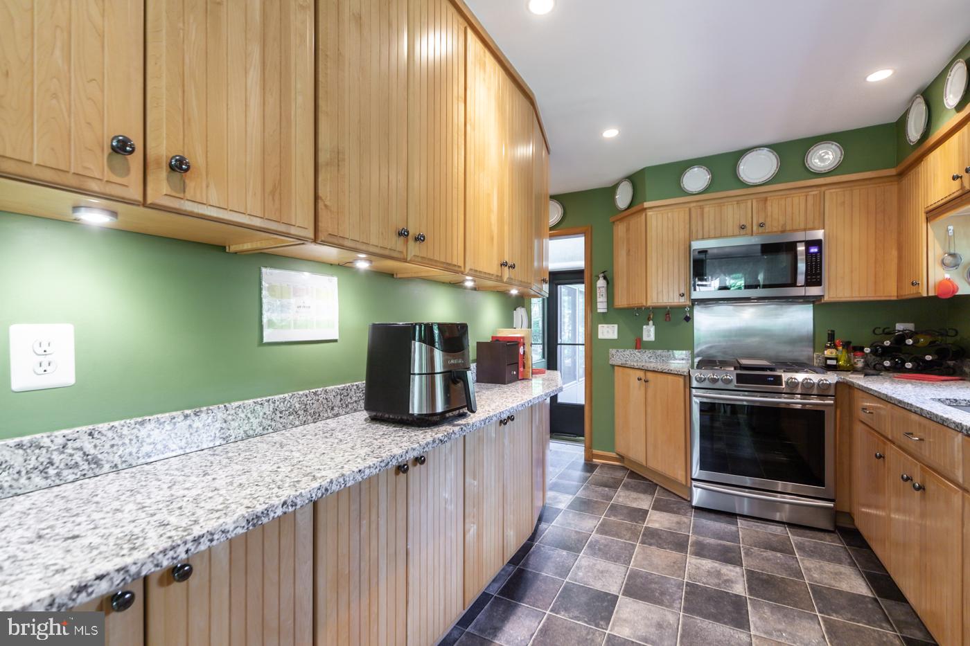 ROLLINGWOOD - Residential