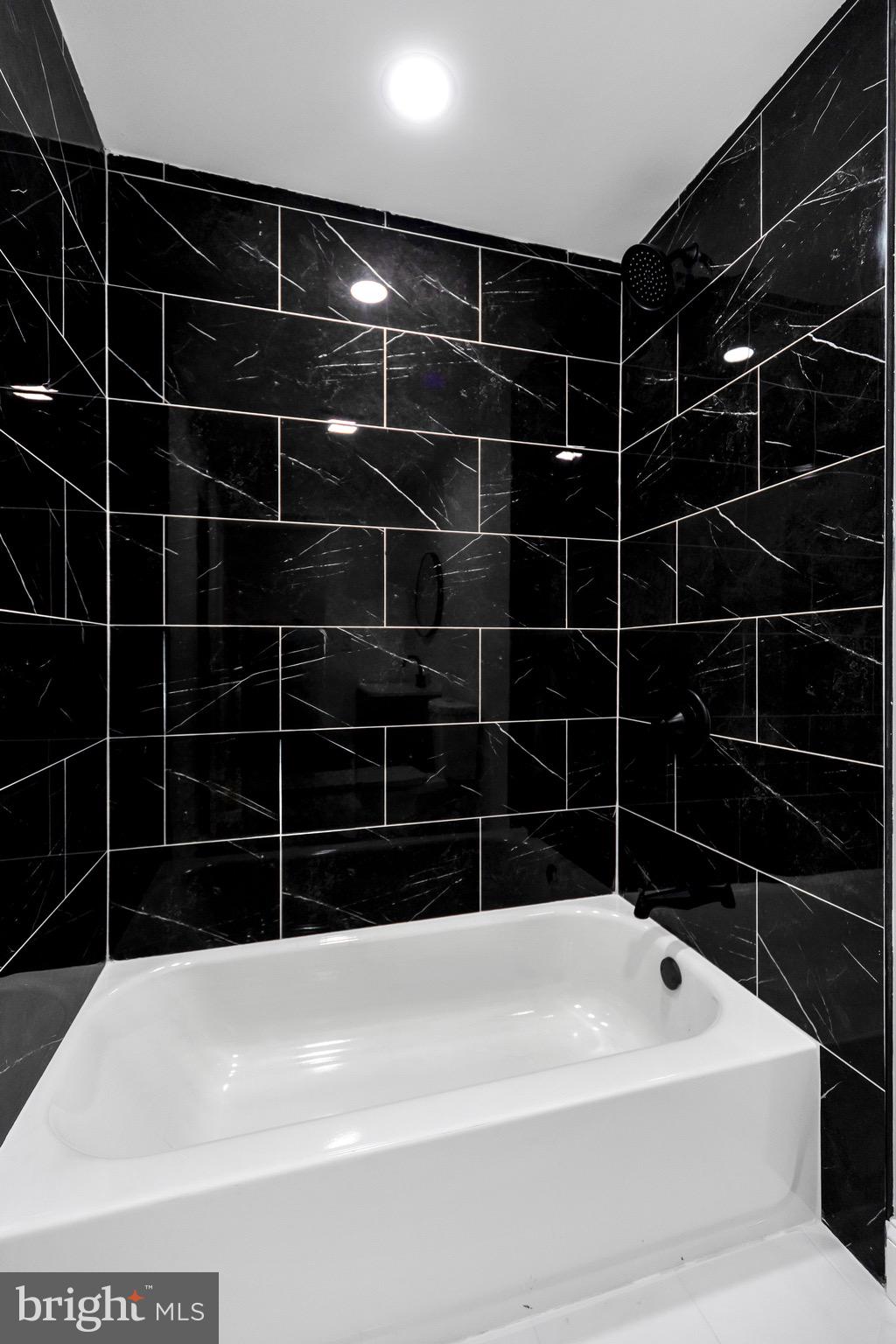 COBBS CREEK - Residential