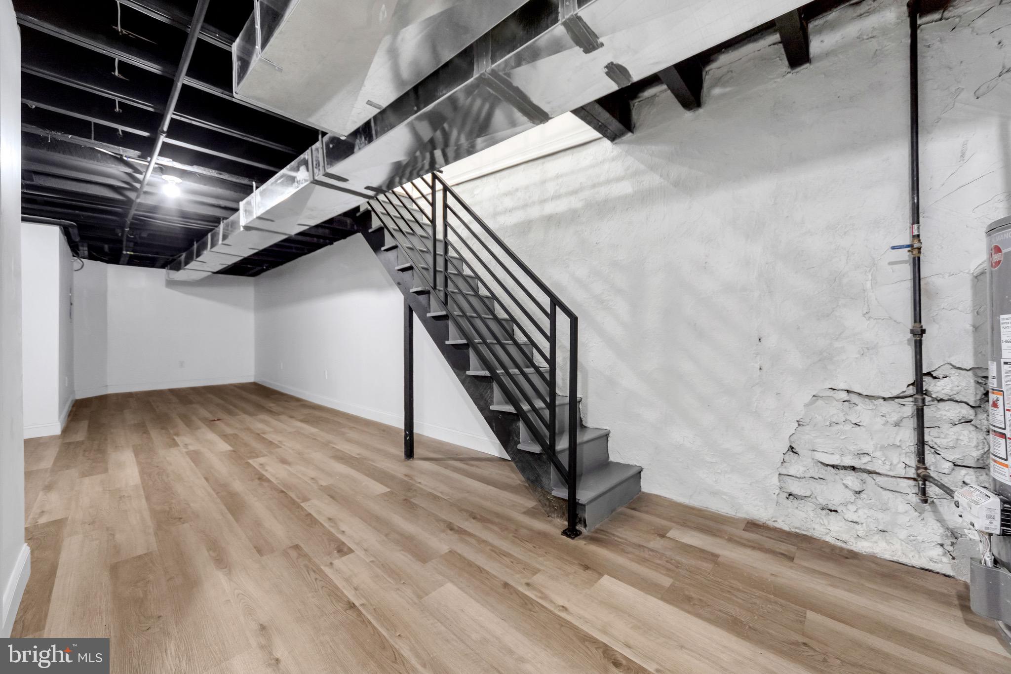 COBBS CREEK - Residential