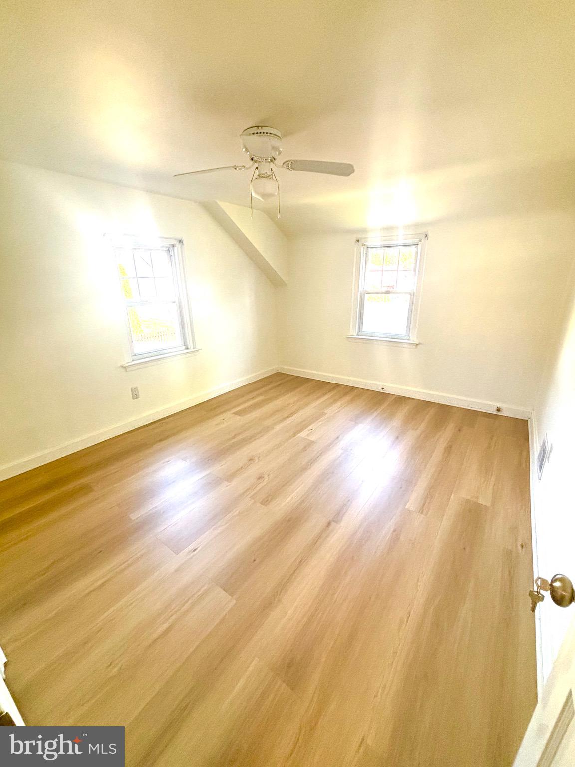 FOX CHASE MANOR - Residential