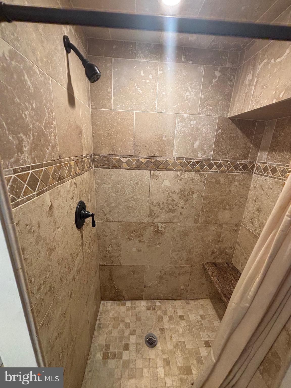 FOX CHASE MANOR - Residential