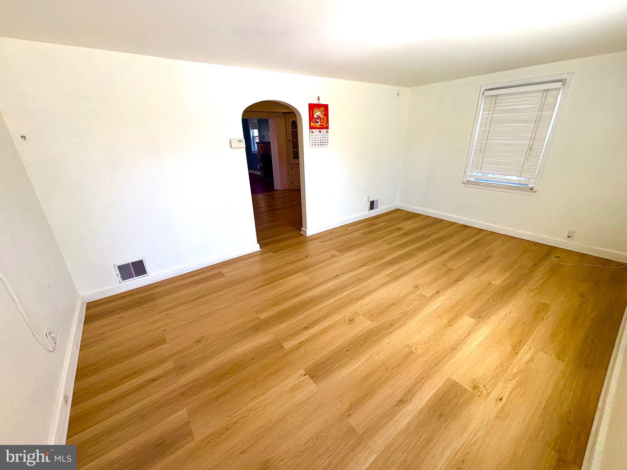 FOX CHASE MANOR - Residential