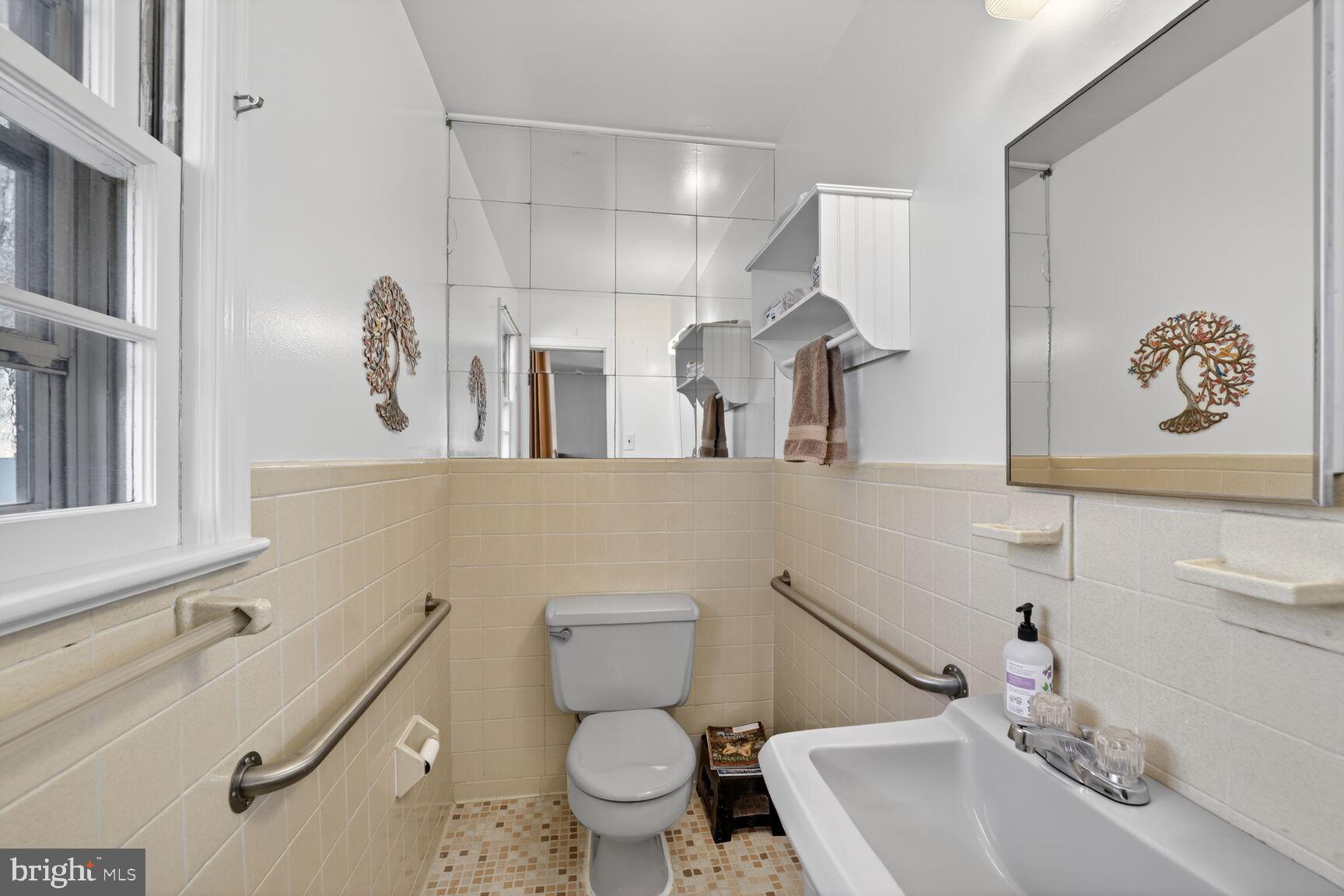 BERWYN HEIGHTS - Residential