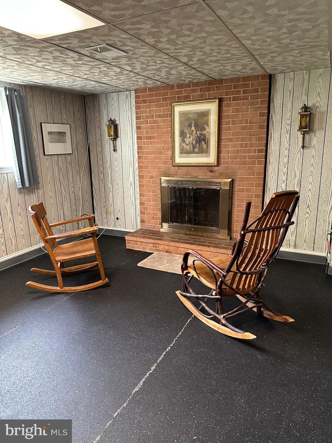 BERWYN HEIGHTS - Residential