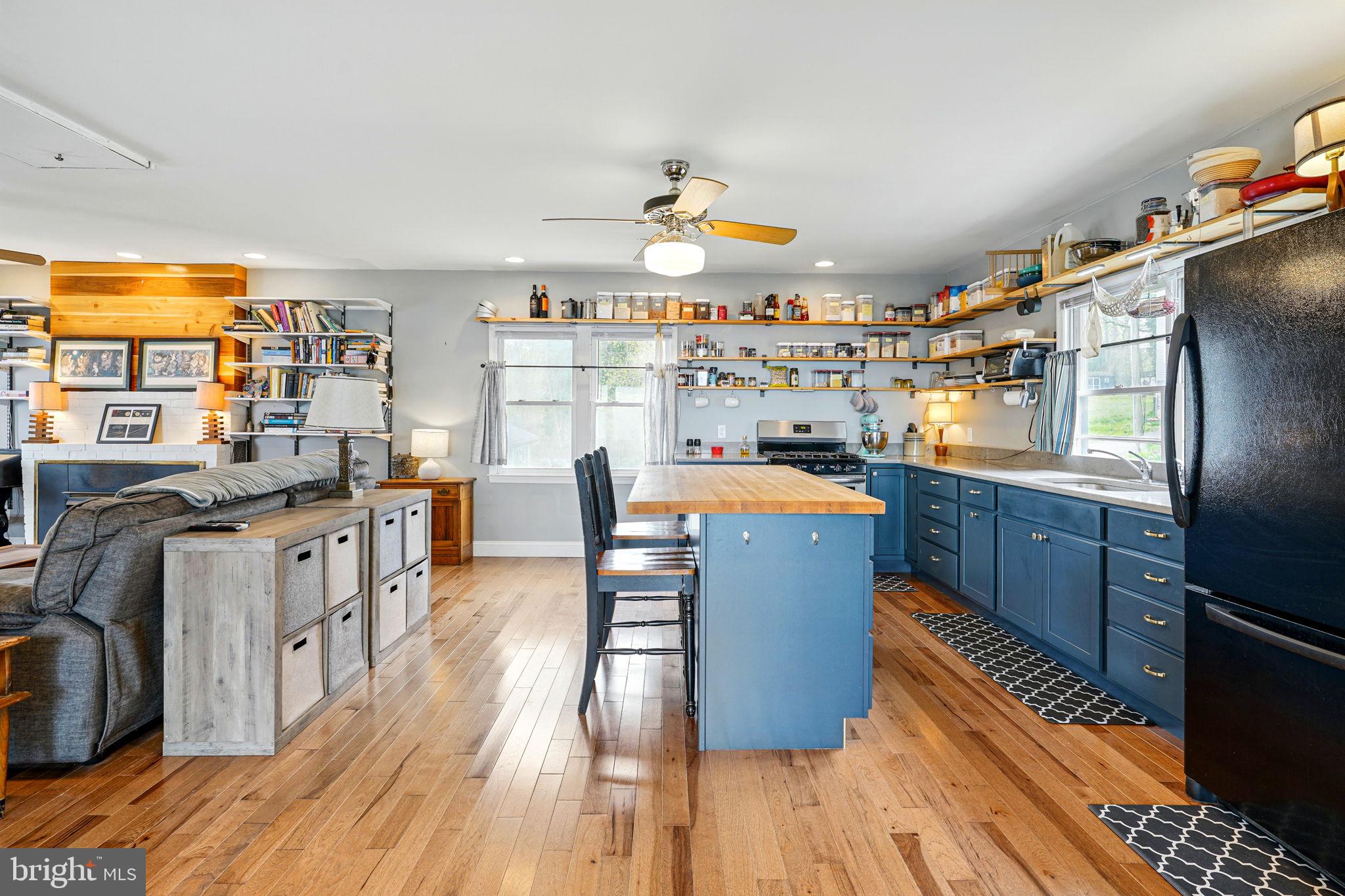 CALVERT BEACH ESTATES - Residential