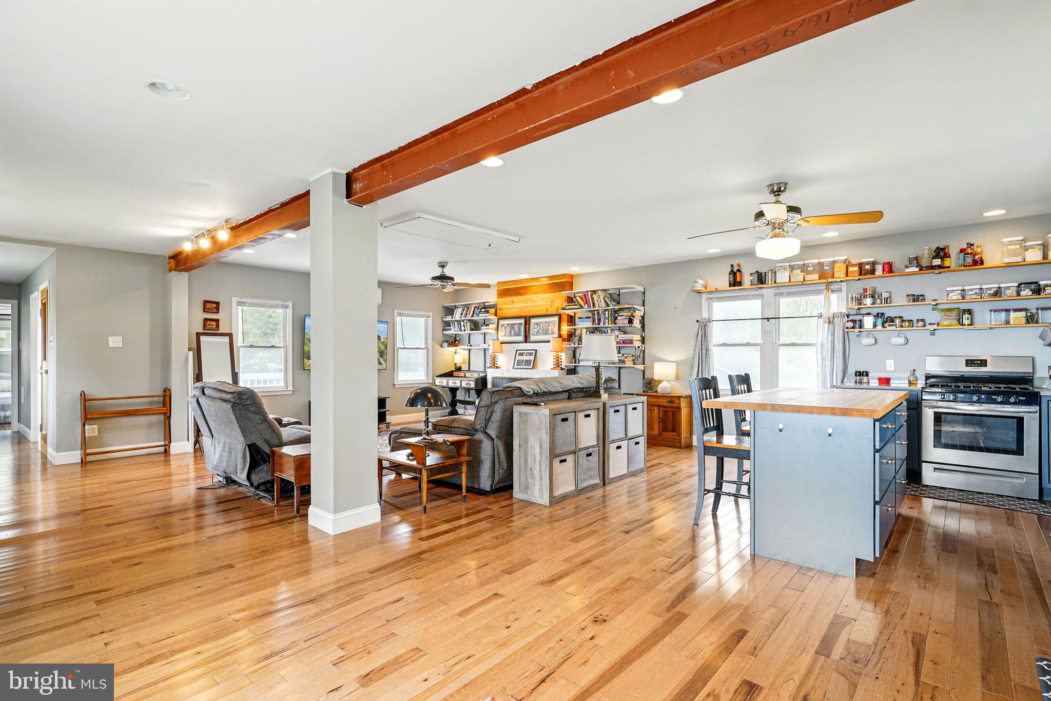 CALVERT BEACH ESTATES - Residential