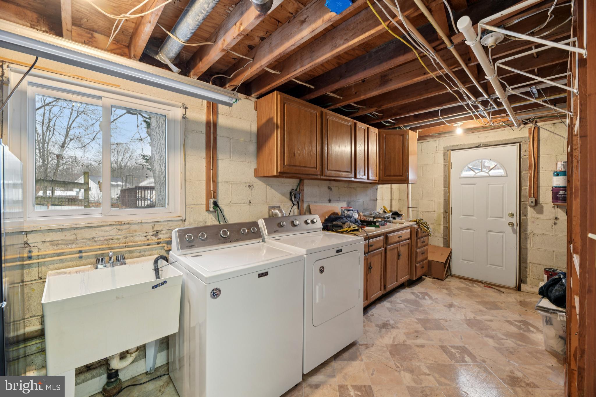 RIVA FARMS - Residential