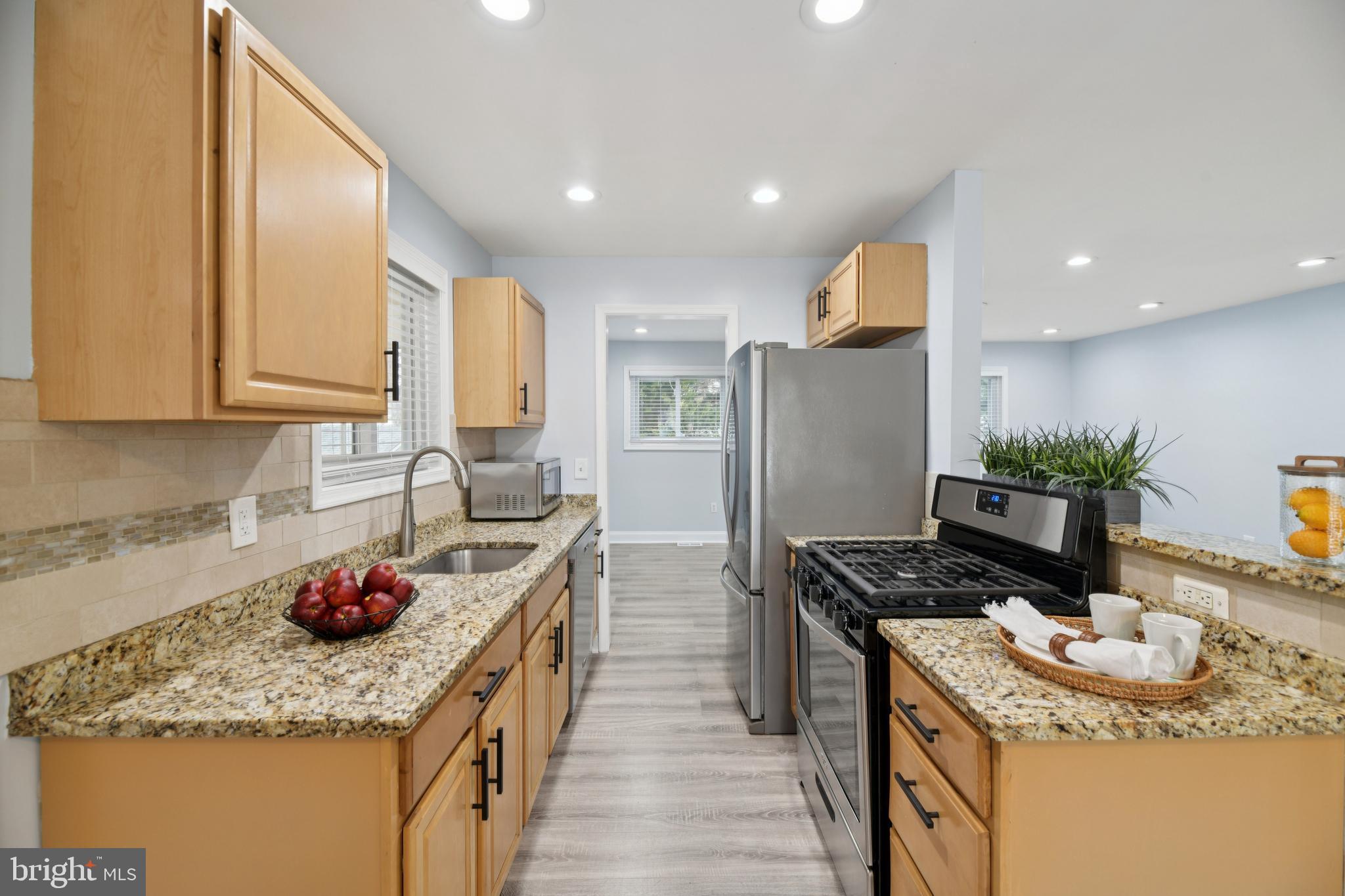 RIVA FARMS - Residential