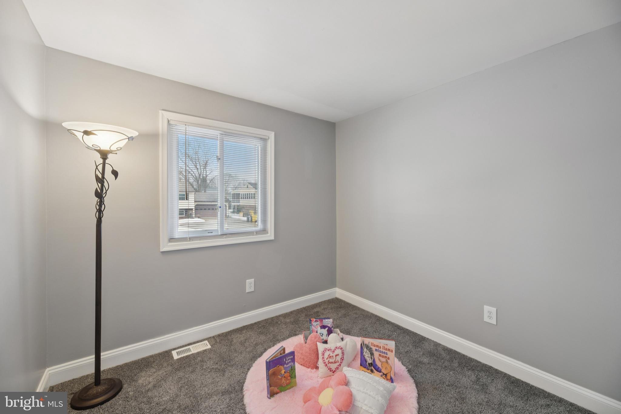 RIVA FARMS - Residential