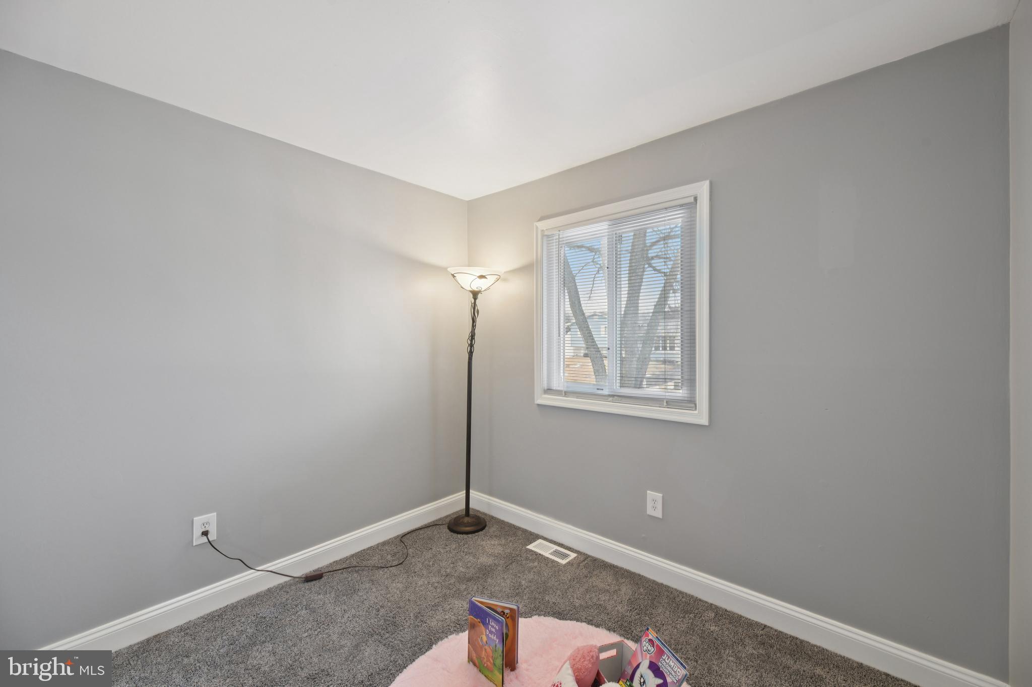 RIVA FARMS - Residential