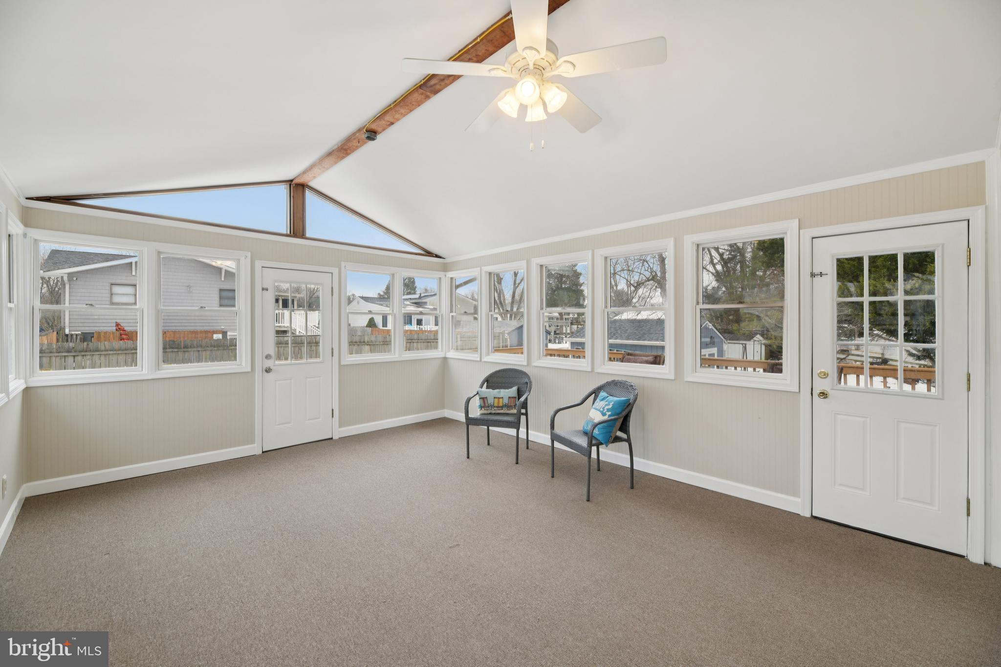 RIVA FARMS - Residential