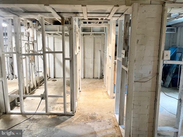 CLEARWOOD - Residential